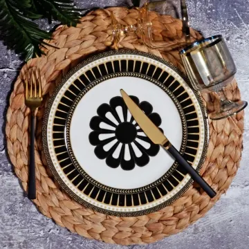 Pjate qaramike e rrafshet 26cm